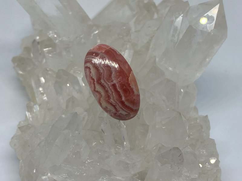 Cabochon Rhodochrosite